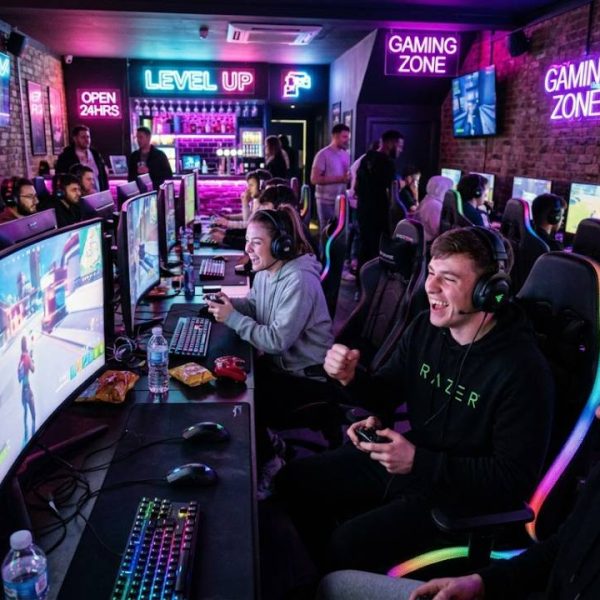 Pourquoi les salles gaming attirent autant de joueurs